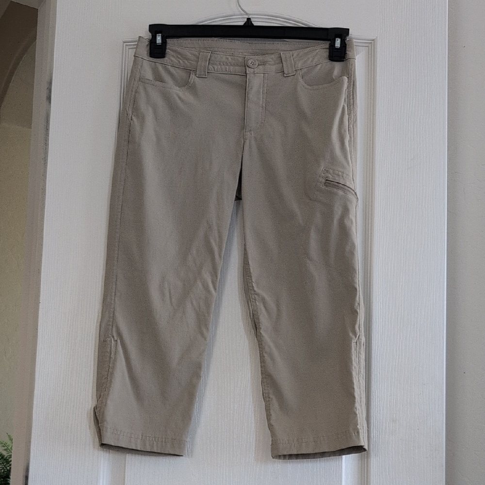 Eddie Bauer Women's Tan Capris